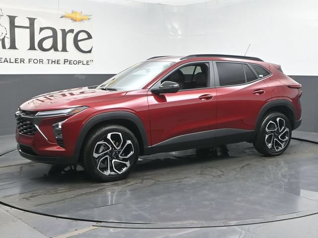 Used 2025 Chevrolet Trax RS FWD image 36