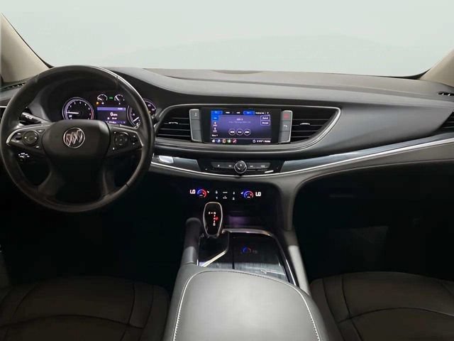 Used 2020 Buick Enclave Essence FWD image 12