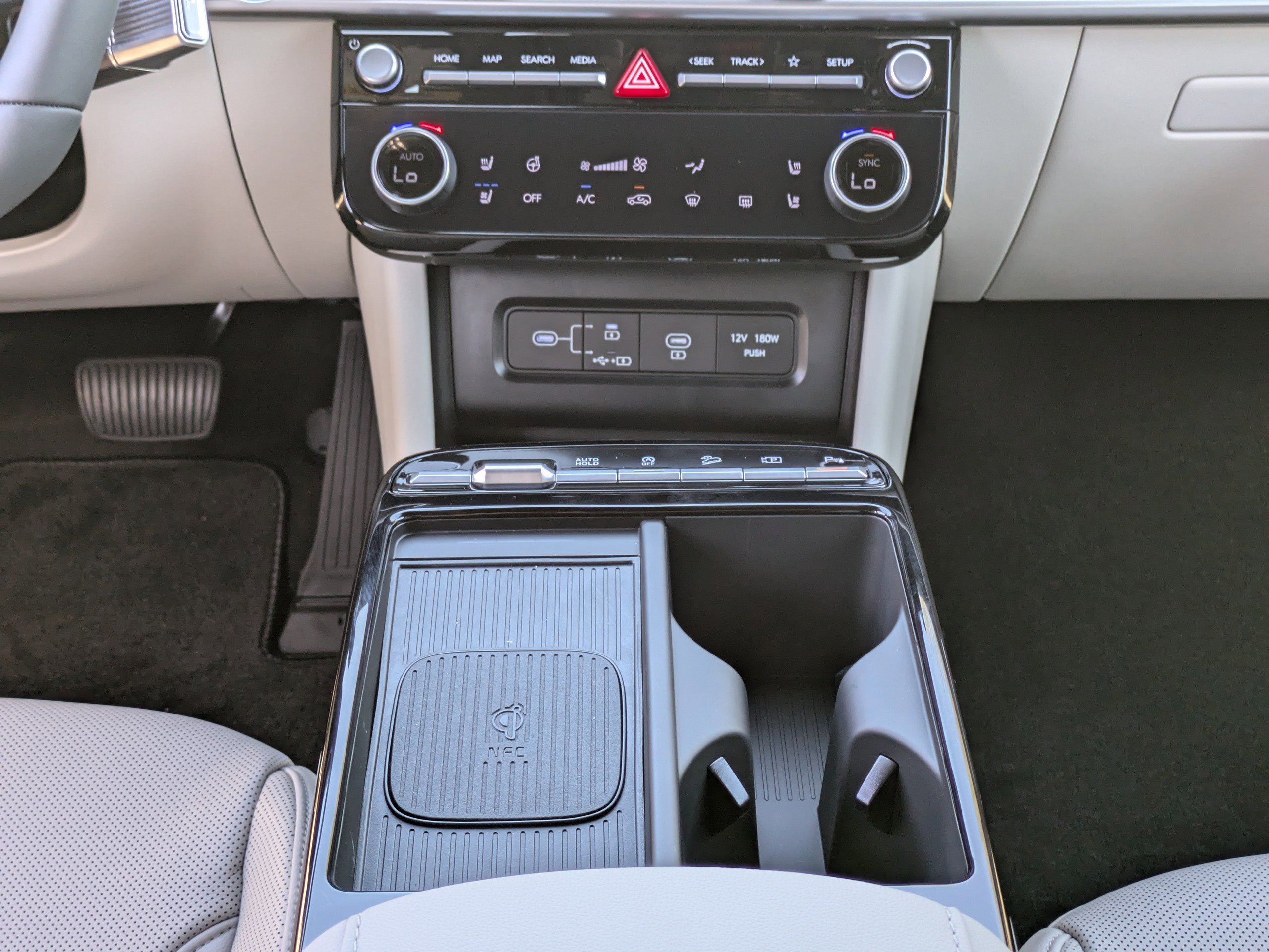 New 2026 Hyundai Tucson Limited image 19