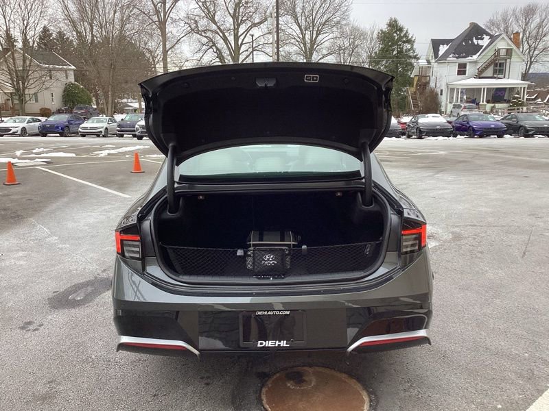New 2026 Hyundai Sonata Limited FWD image 9