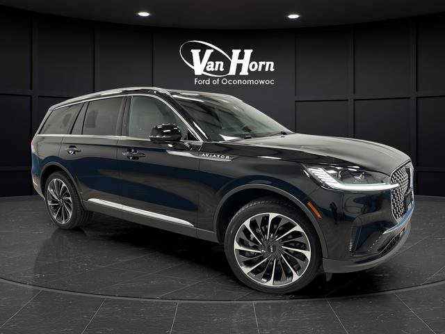 Used 2025 Lincoln Aviator Reserve w/ Equipment Group 201A AWD/4WD image 1