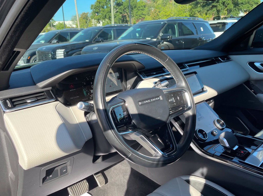 Used 2021 Land Rover Range Rover Velar R-Dynamic S AWD/4WD image 10