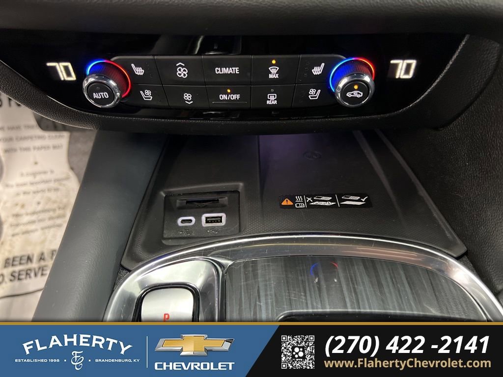 Used 2024 Buick Enclave Premium image 31