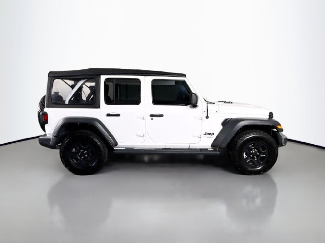 Used 2022 Jeep Wrangler Unlimited Sport AWD/4WD image 11