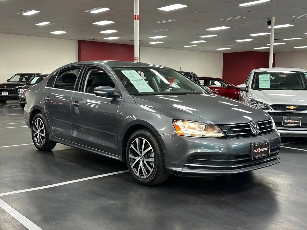 Used 2018 Volkswagen Jetta SE FWD image 9