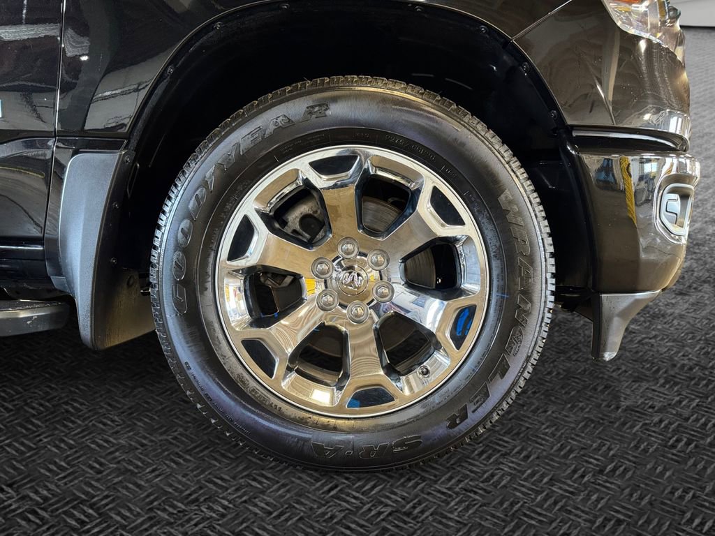 Used 2022 RAM 1500 Big Horn AWD/4WD image 11