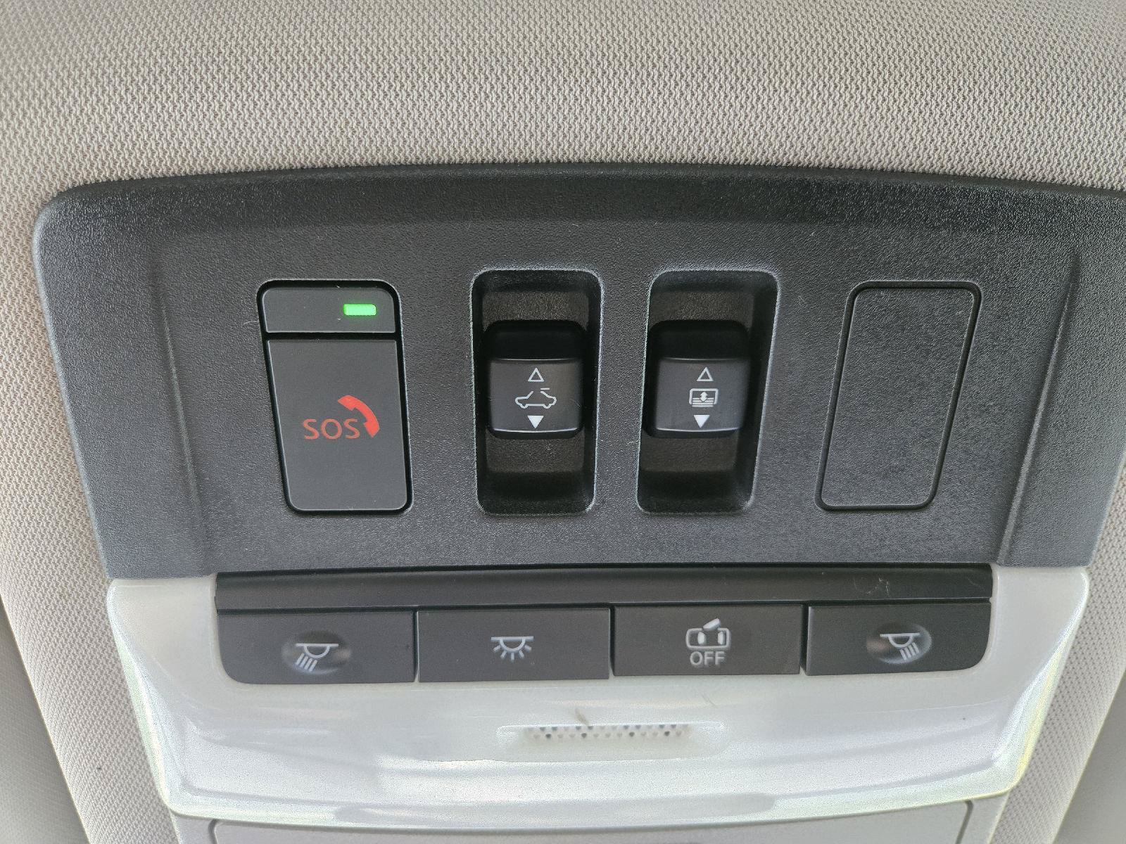 Used 2021 Nissan Rogue SL FWD image 23