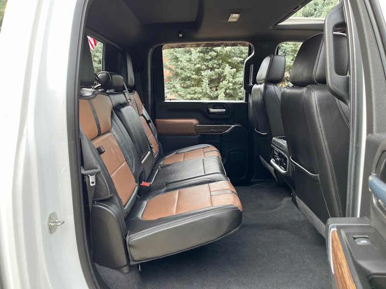 Used 2020 Chevrolet Silverado 3500 High Country w/ Technology Package image 43