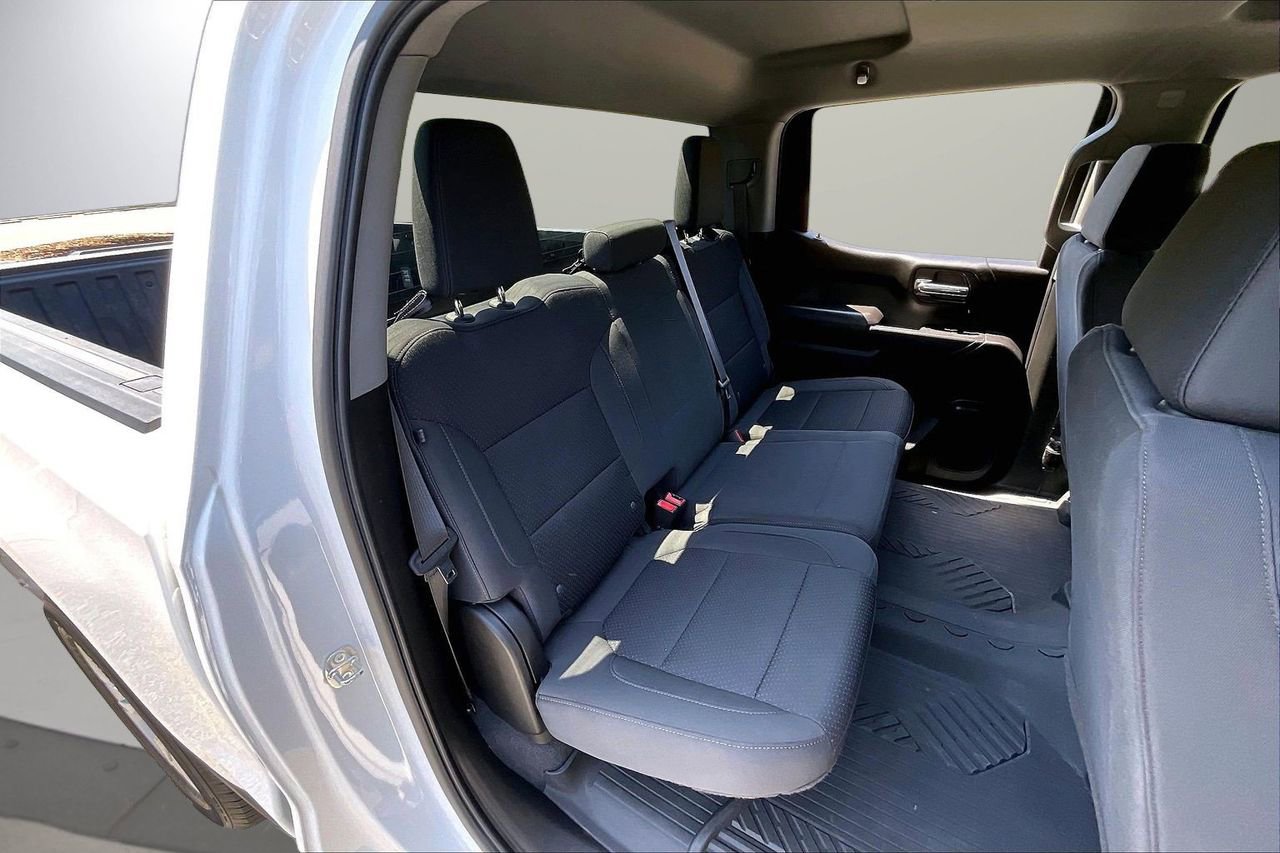 Used 2022 Chevrolet Silverado 1500 Custom AWD/4WD image 24