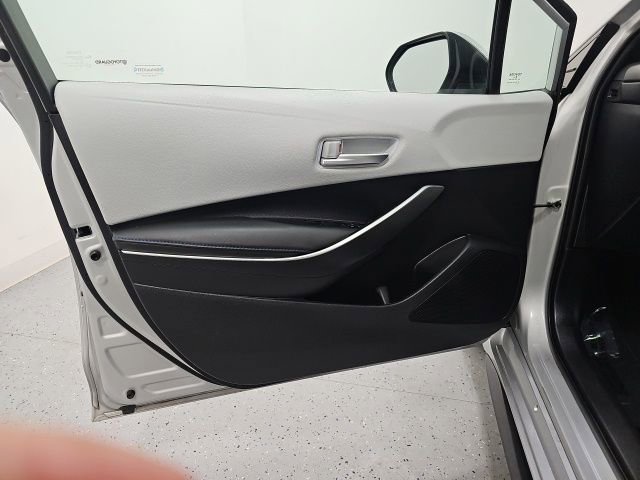 Certified 2022 Toyota Corolla SE FWD image 13