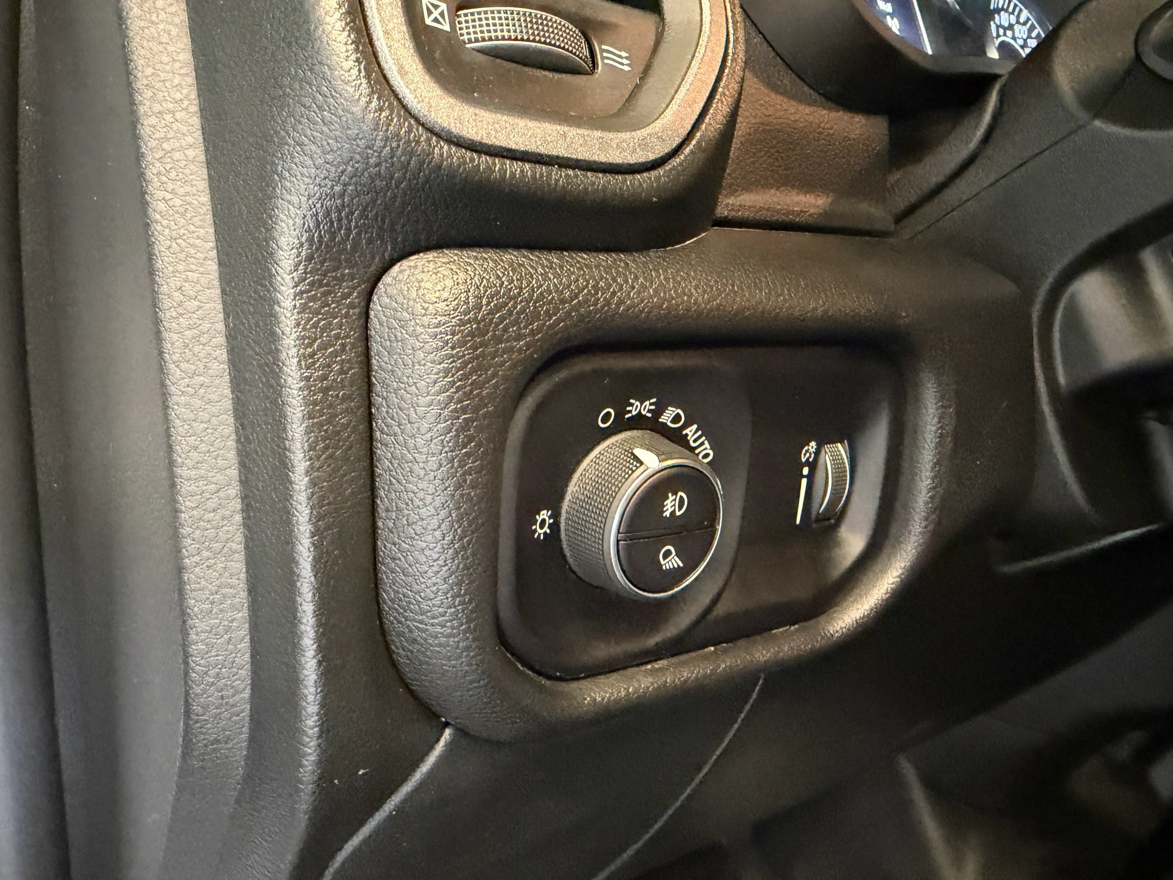 Used 2024 RAM 2500 Tradesman w/ Bed Utility Group AWD/4WD image 13