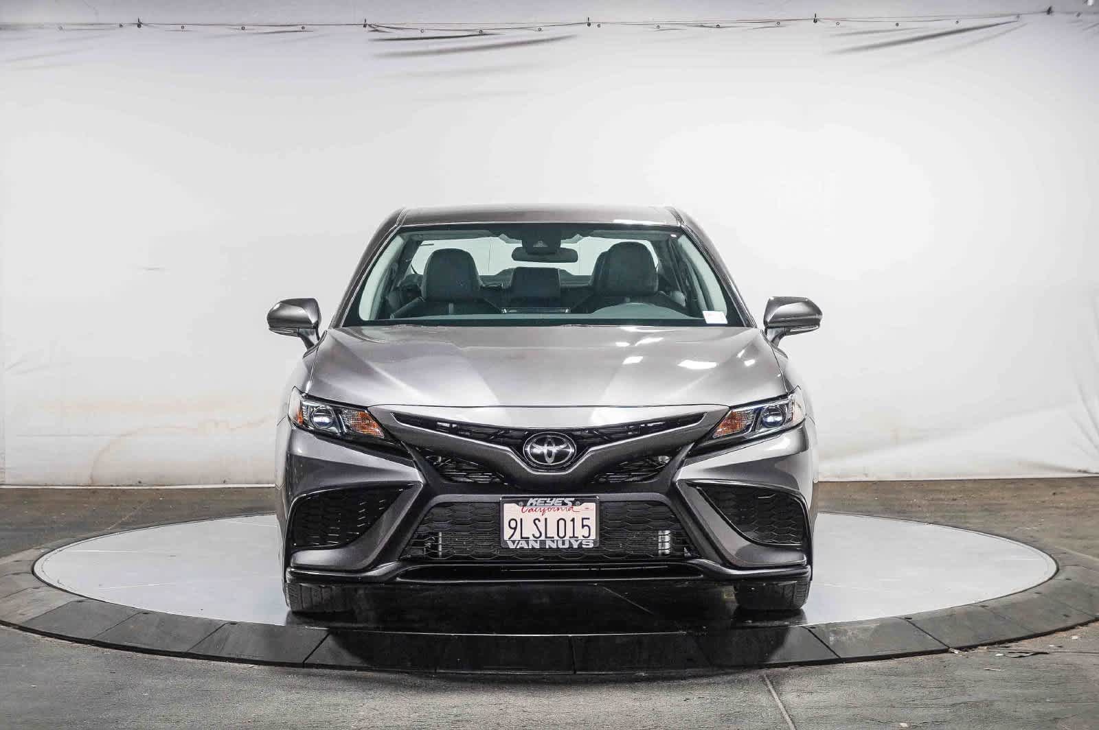 Used 2024 Toyota Camry SE w/ Blackout Package (TMS) FWD image 6