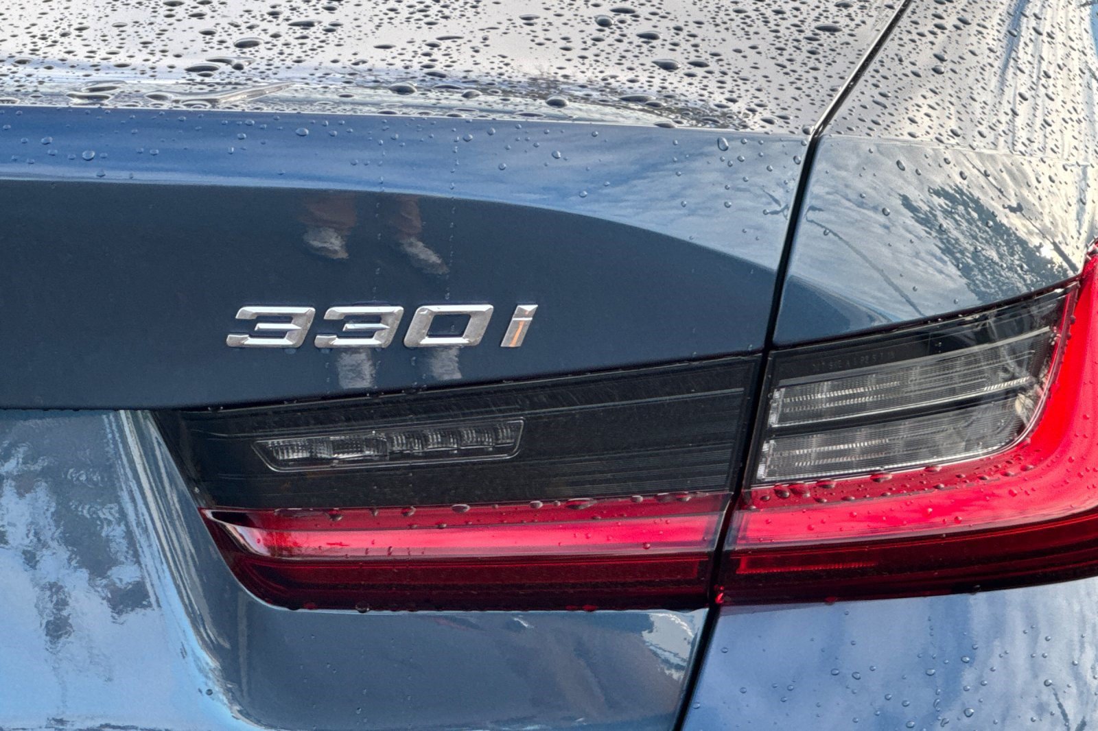 Used 2026 BMW 330i Sedan w/ Premium Package RWD image 25