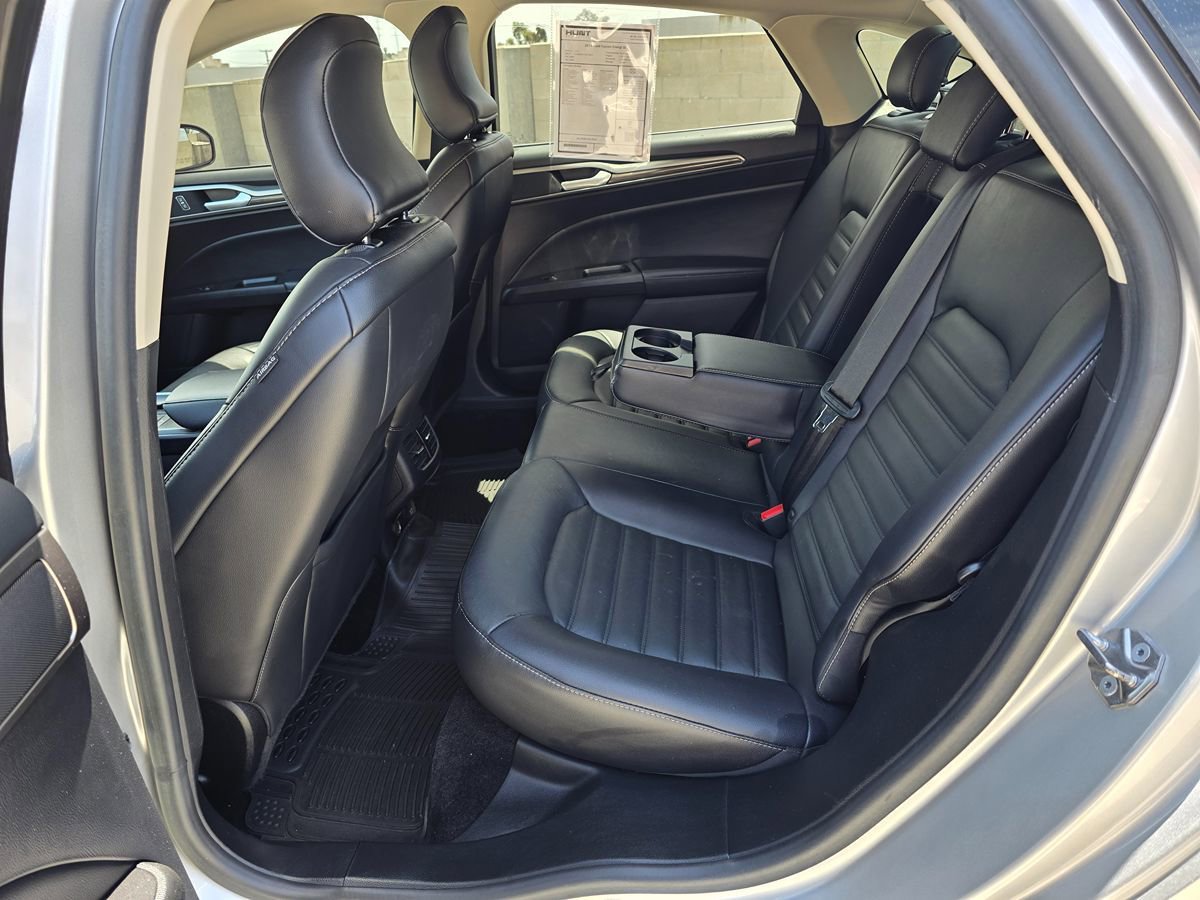 Used 2018 Ford Fusion Energi SE FWD image 13