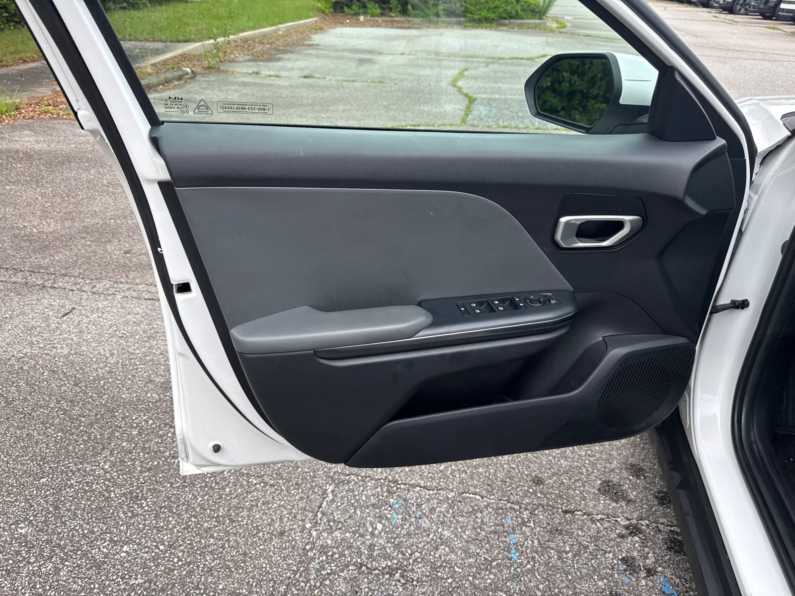 Used 2025 Kia K4 FWD image 10