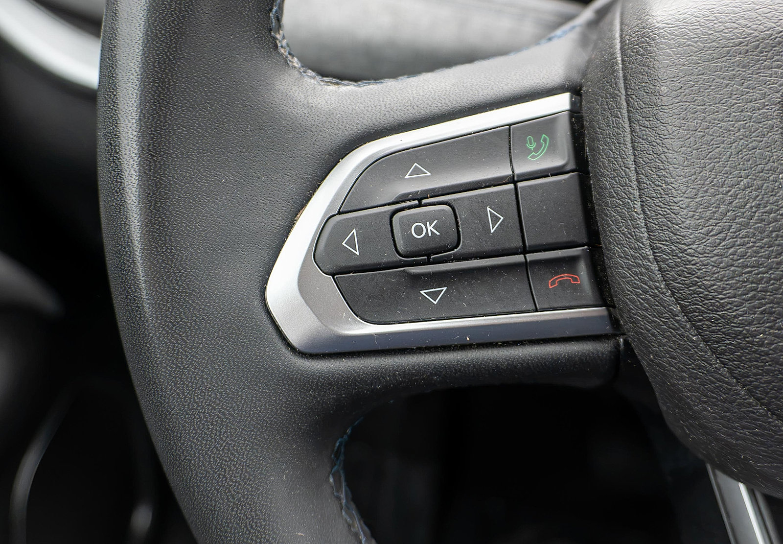 Used 2022 Jeep Compass Latitude AWD/4WD image 20