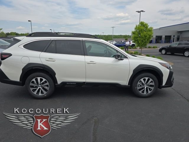 Certified 2025 Subaru Outback Premium image 2