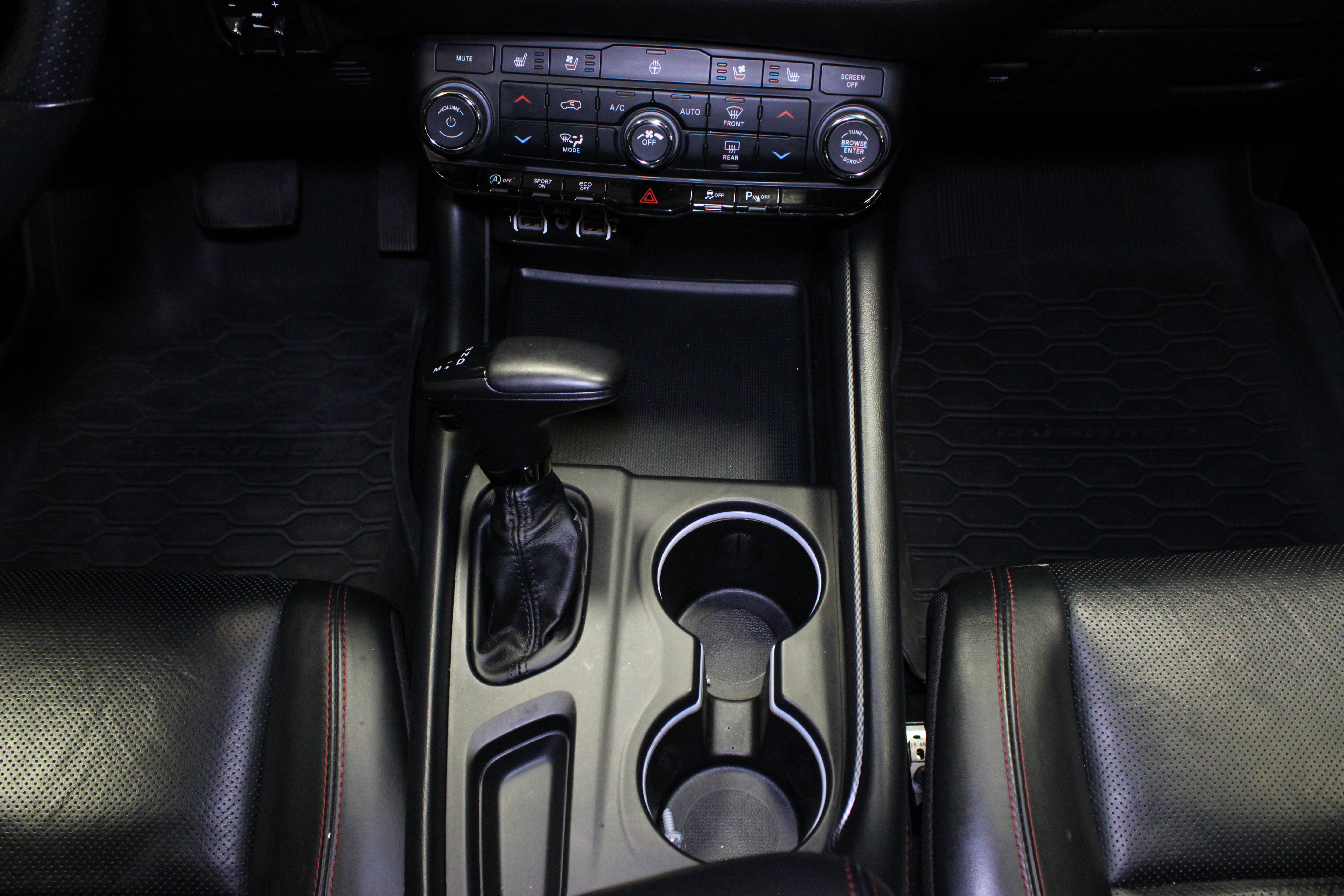 Used 2023 Dodge Durango GT RWD image 24