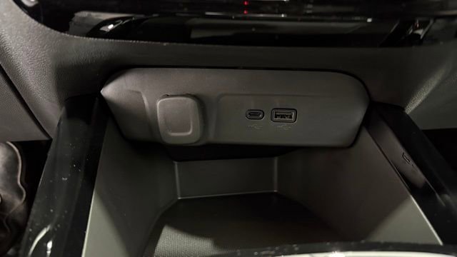 New 2026 Chevrolet Trax LT image 38