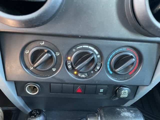 Used 2008 Jeep Wrangler Unlimited X w/ Trailer Tow Group AWD/4WD image 18