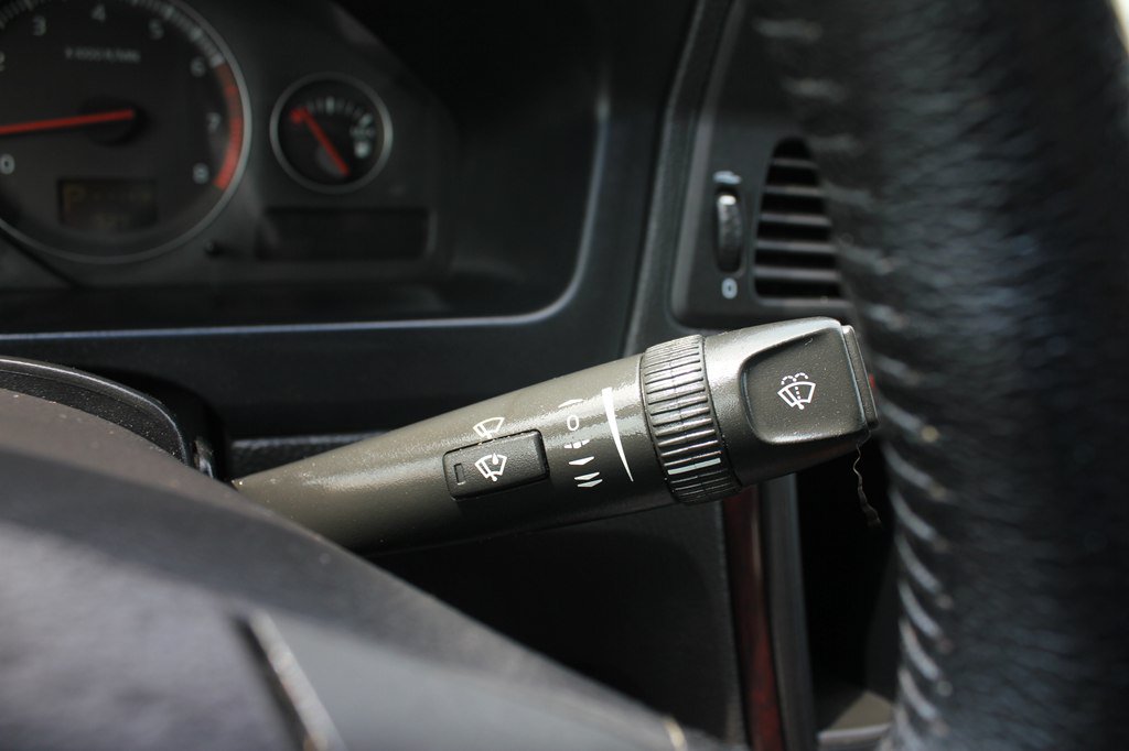 Used 2006 Volvo S60 2.5T FWD image 15