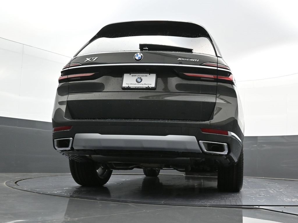 New 2026 BMW X7 xDrive40i image 29