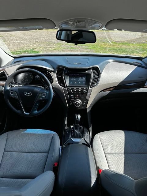Used 2018 Hyundai Santa Fe Sport w/ 2.4L Value Package 02 AWD/4WD image 24