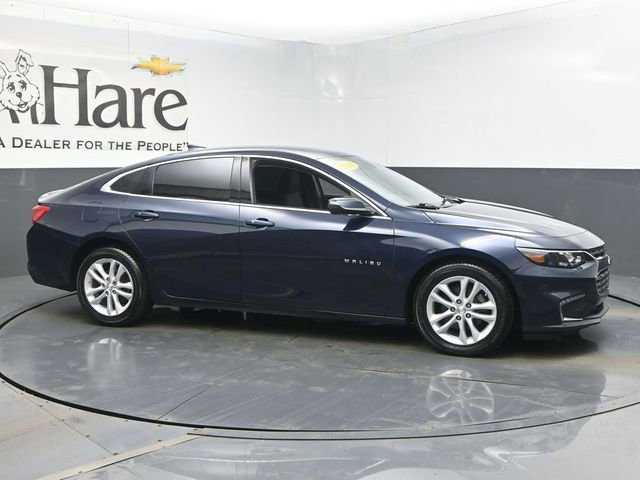 Used 2018 Chevrolet Malibu LT image 1