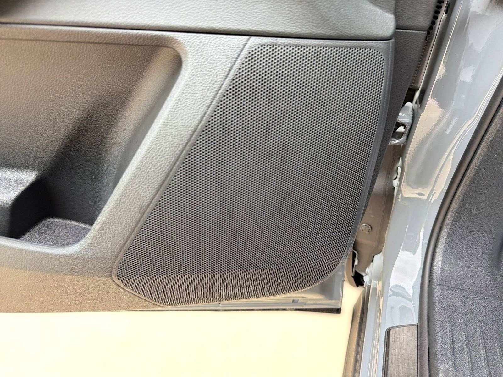 New 2026 Nissan Pathfinder Platinum w/ Lighting Package image 21