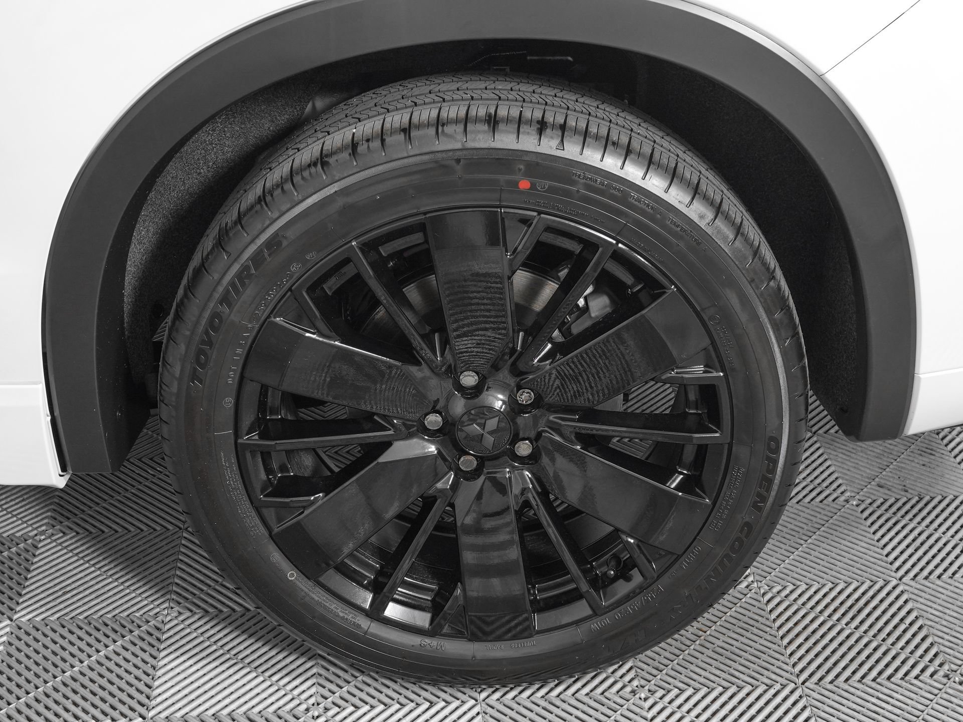 New 2026 Mitsubishi Outlander SEL Black Edition FWD image 18