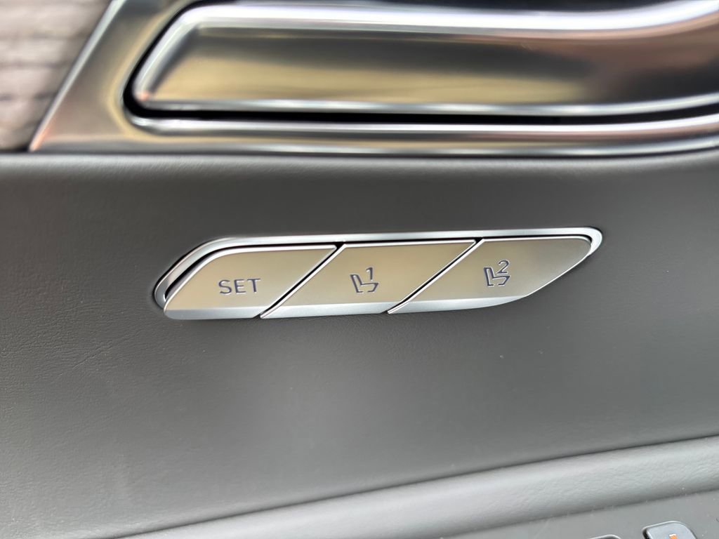 New 2026 Genesis GV80 3.5T Prestige AWD/4WD image 13