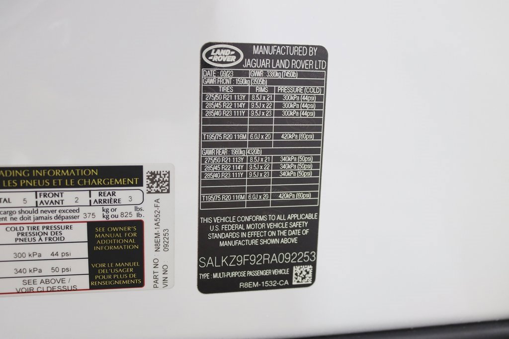 Used 2024 Land Rover Range Rover SV image 46