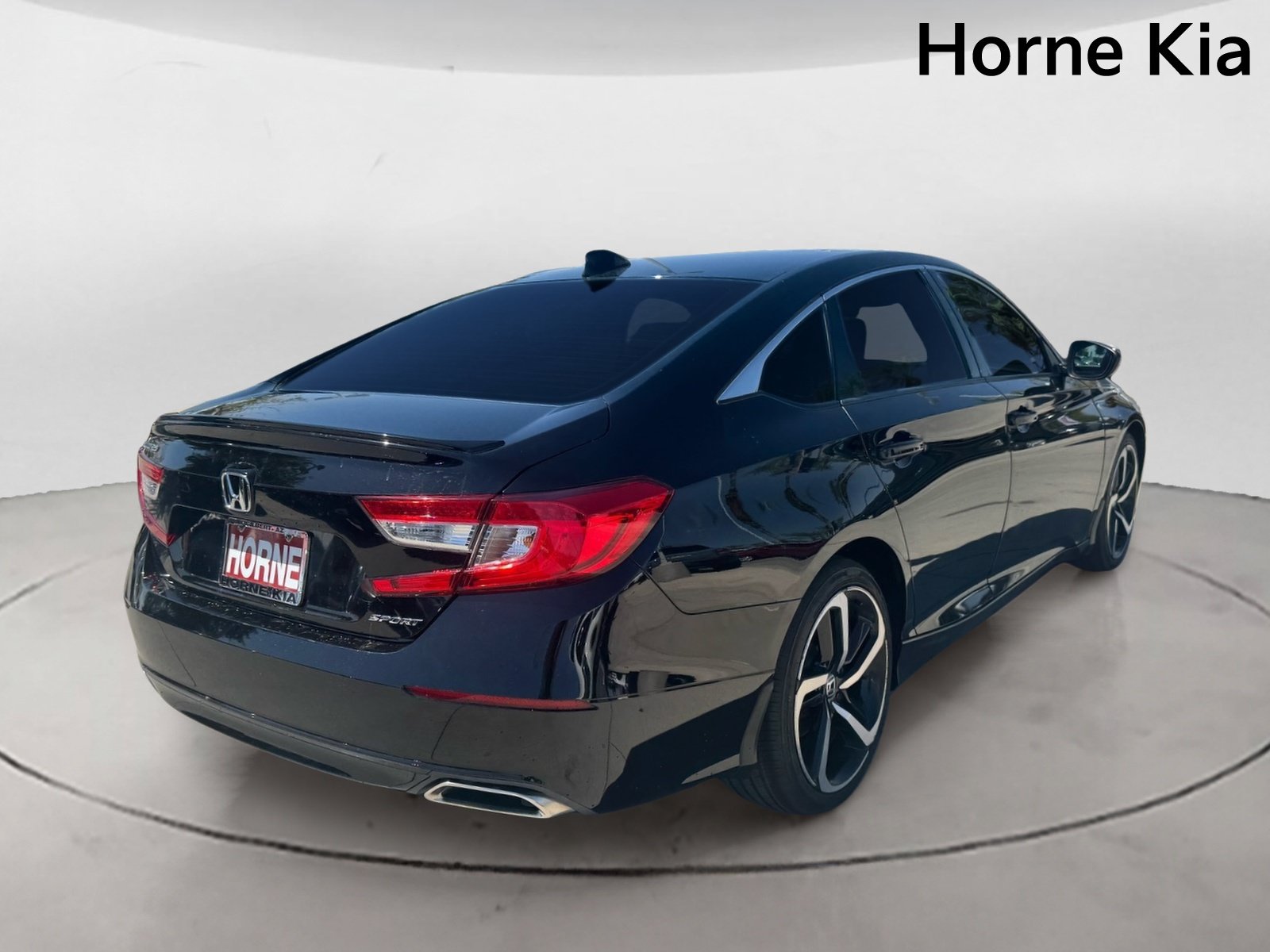 Used 2022 Honda Accord Sport image 4