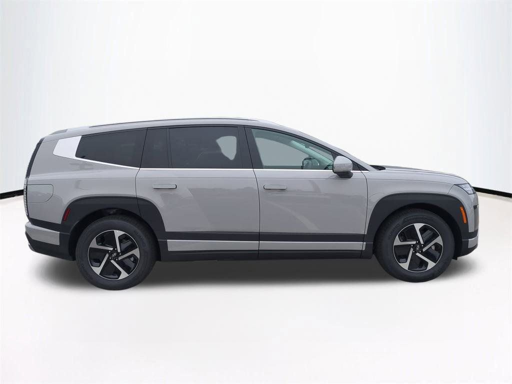 New 2026 Hyundai Ioniq 9 SE image 4