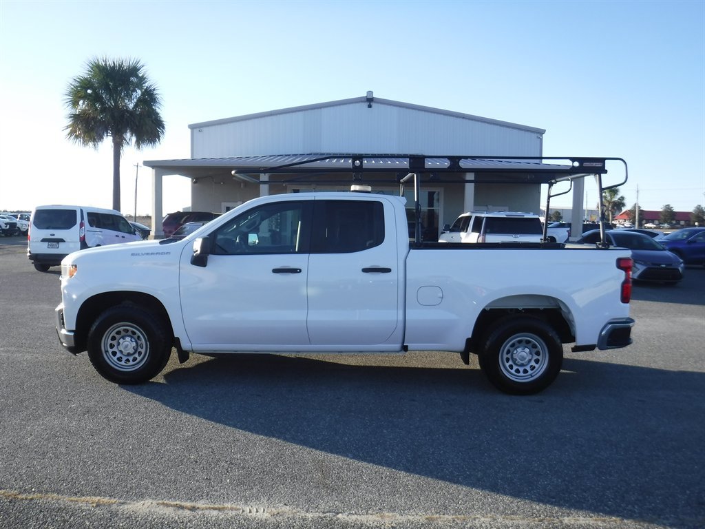 Used 2020 Chevrolet Silverado 1500 W/T w/ WT Convenience Package RWD image 2