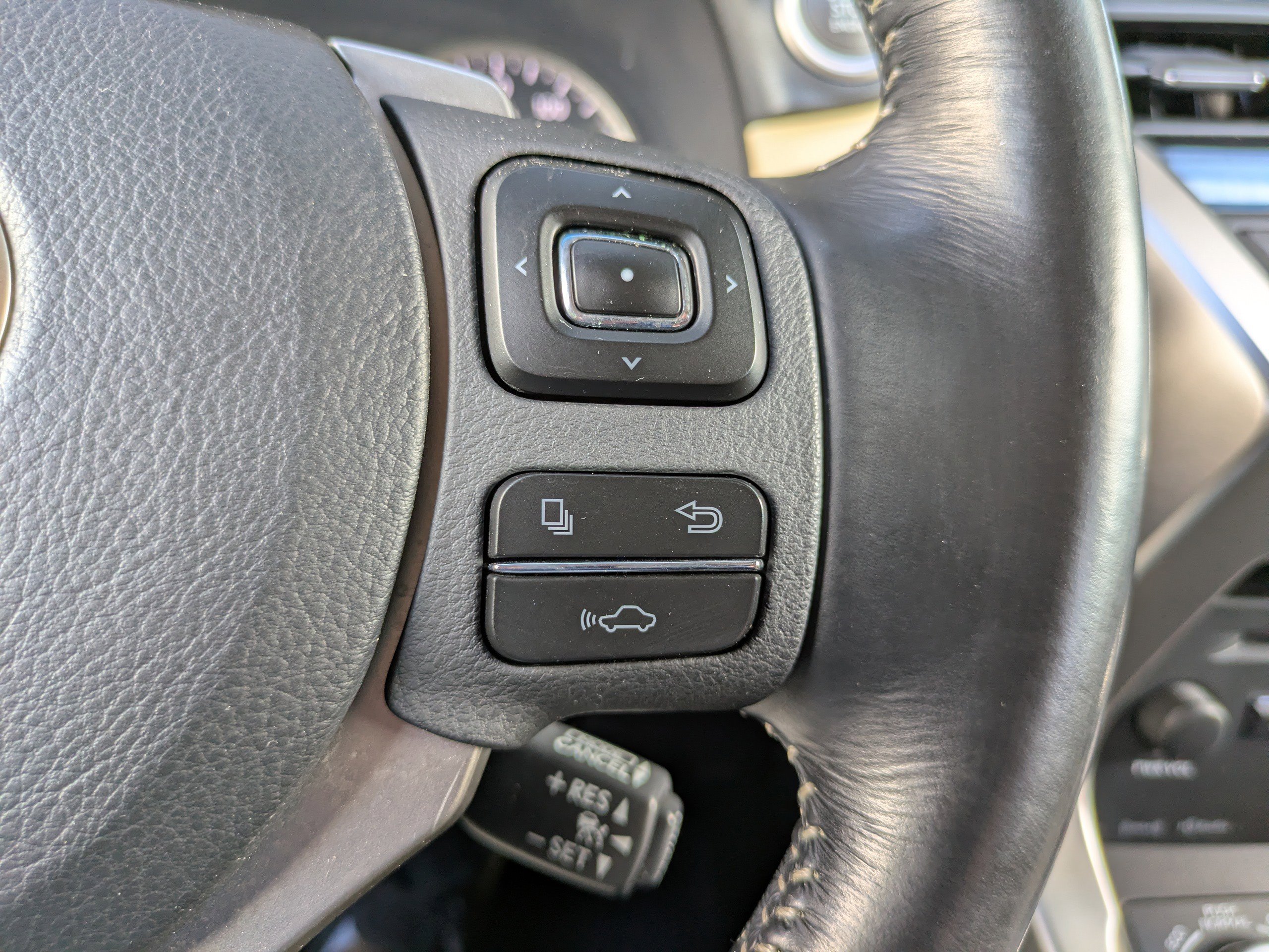 Used 2017 Lexus NX 200t FWD image 23