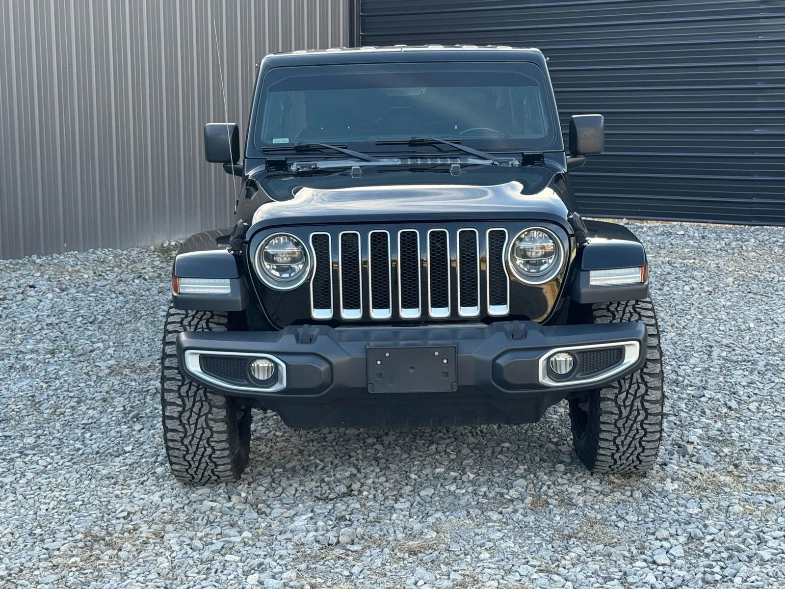 Used 2020 Jeep Wrangler Unlimited Sahara AWD/4WD image 8