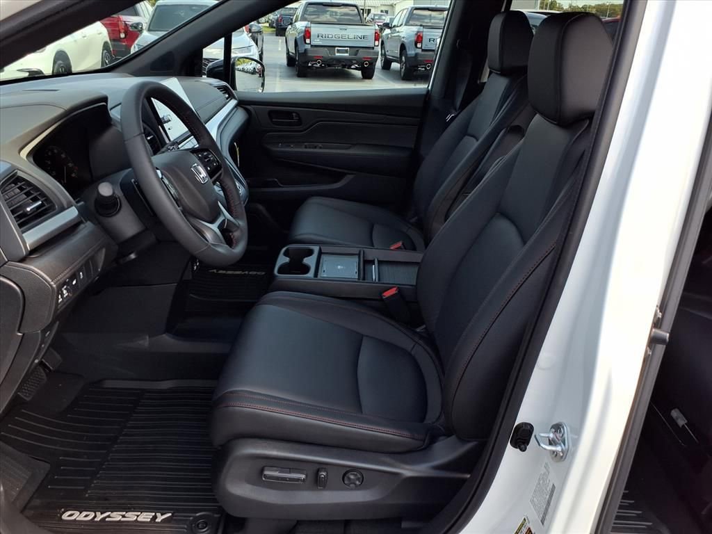 New 2026 Honda Odyssey Sport-L image 13