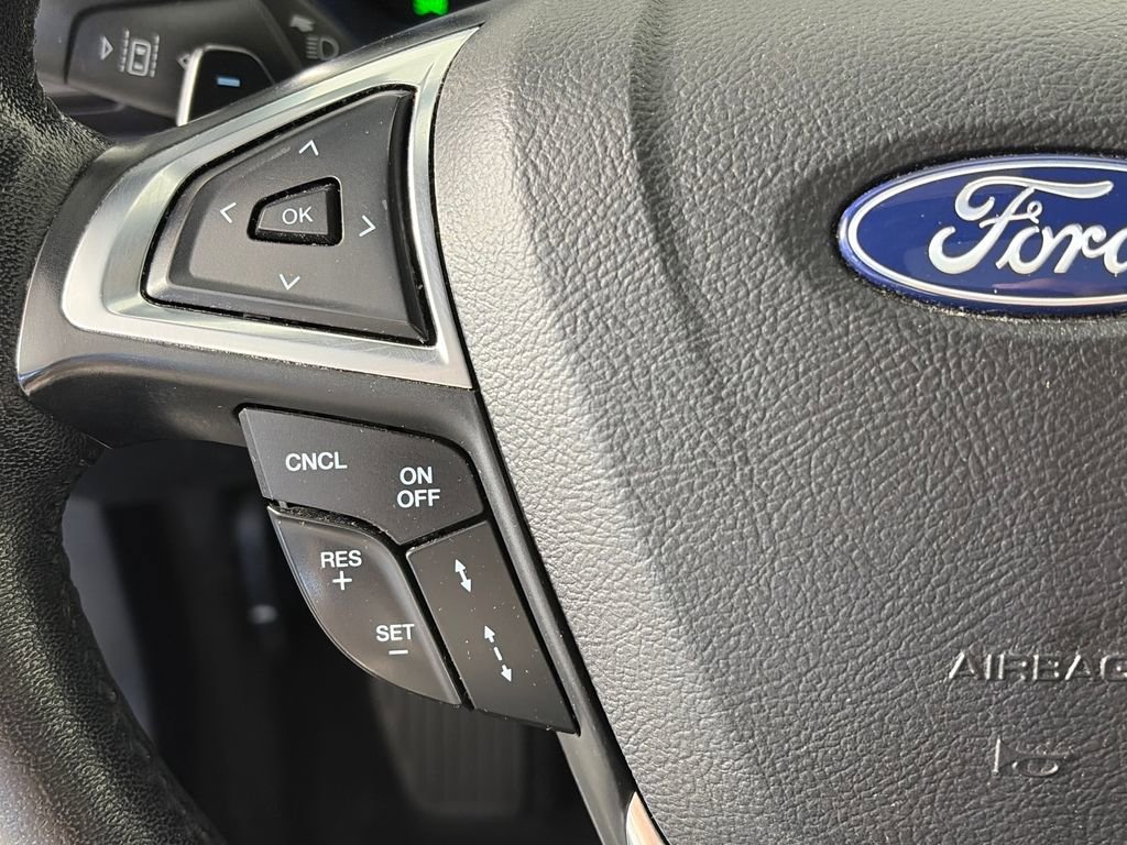 Used 2020 Ford Fusion Titanium FWD image 17