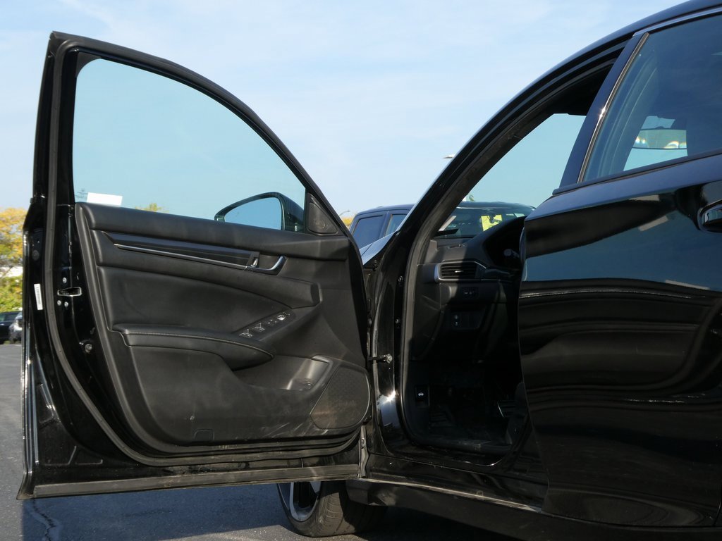 Used 2019 Honda Accord Sport image 24