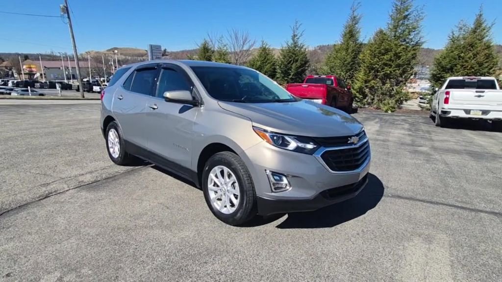 Used 2019 Chevrolet Equinox LT image 3