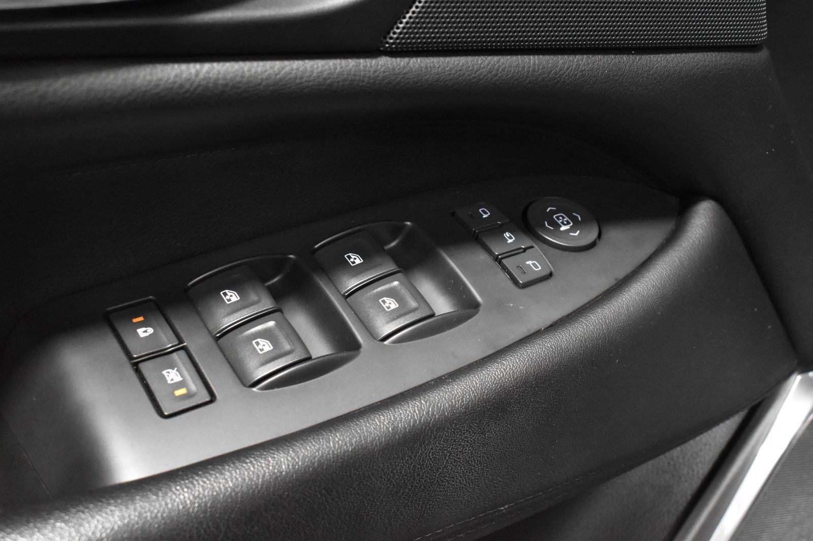 Used 2019 Cadillac Escalade Premium Luxury image 12