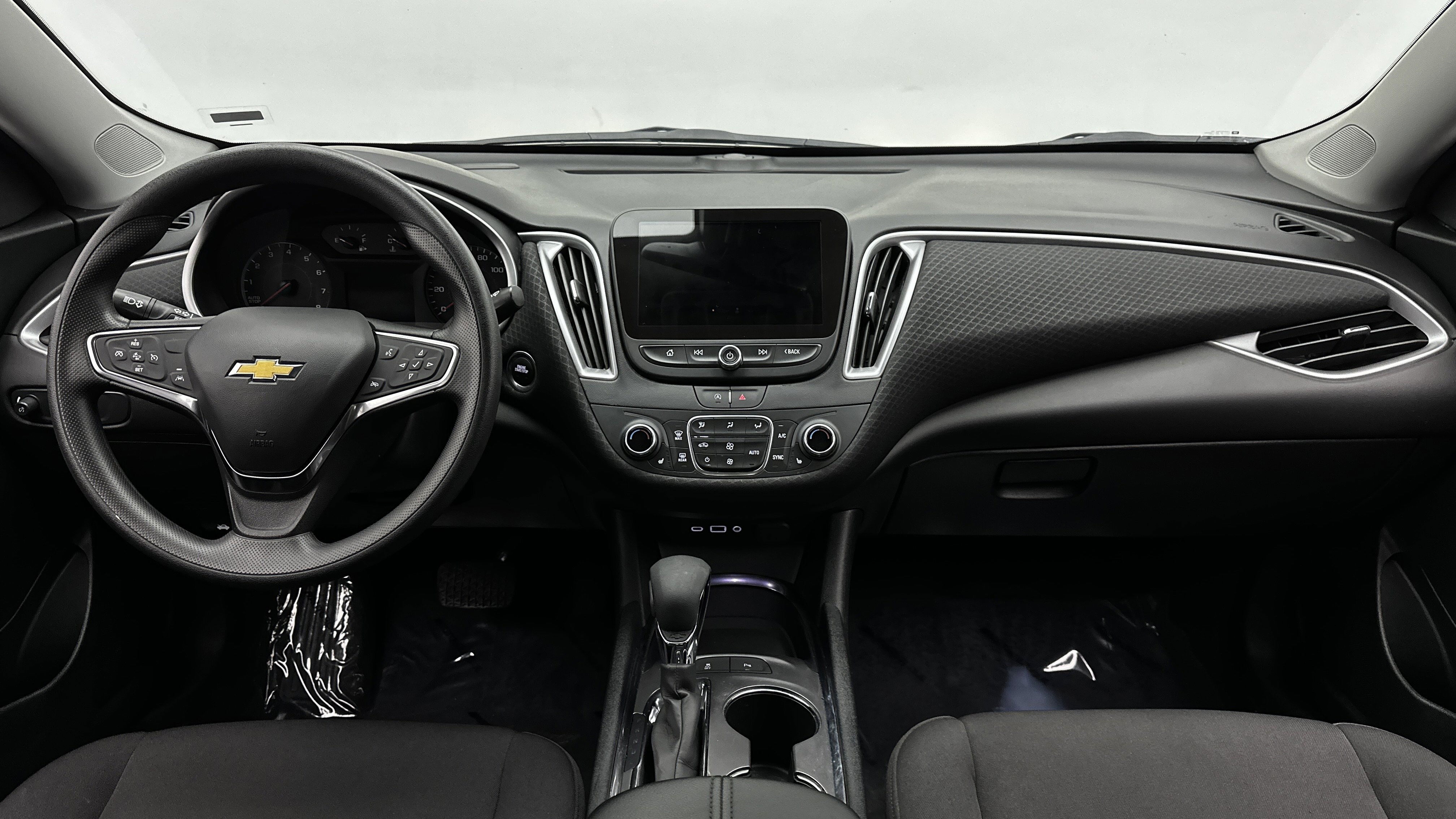 Used 2025 Chevrolet Malibu LT image 26