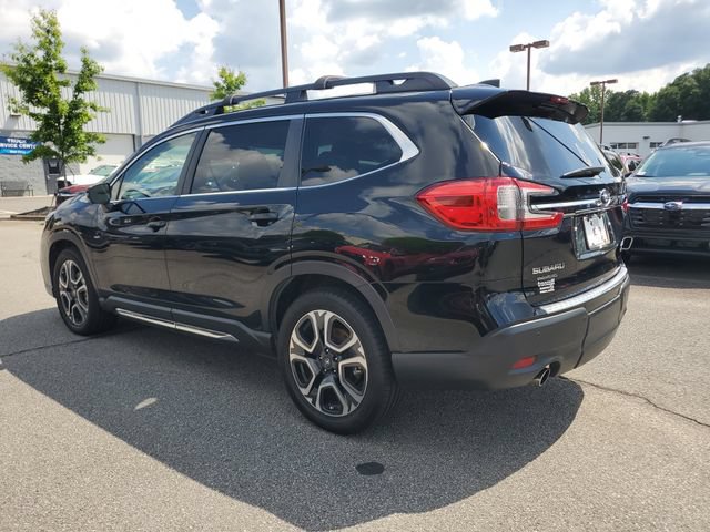 Used 2023 Subaru Ascent Limited AWD/4WD image 5
