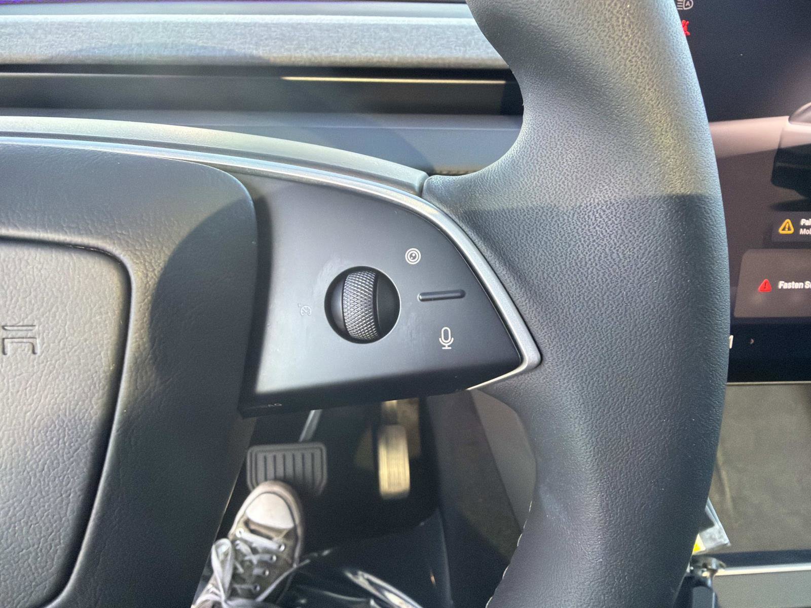 Used 2026 Tesla Model Y Long Range image 26