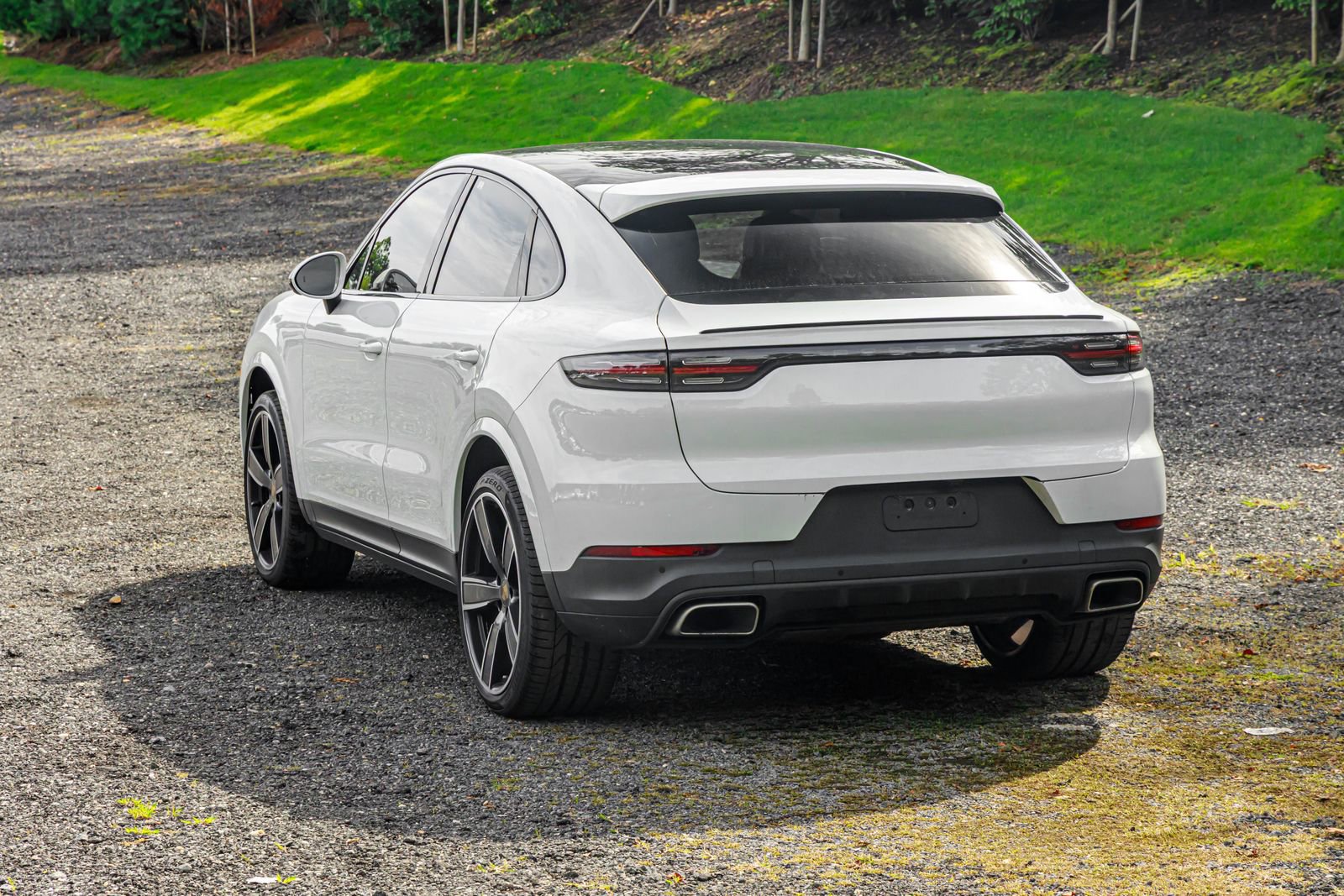 Used 2021 Porsche Cayenne Coupe AWD/4WD image 6