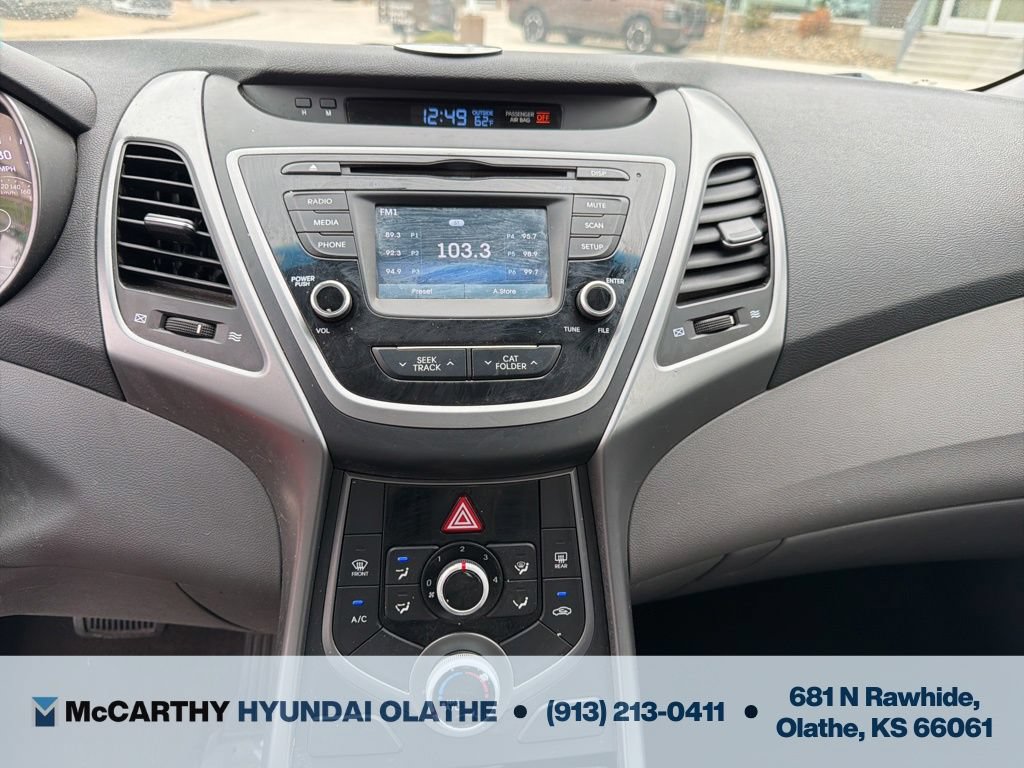 Used 2015 Hyundai Elantra SE w/ Option Group 02 FWD image 7
