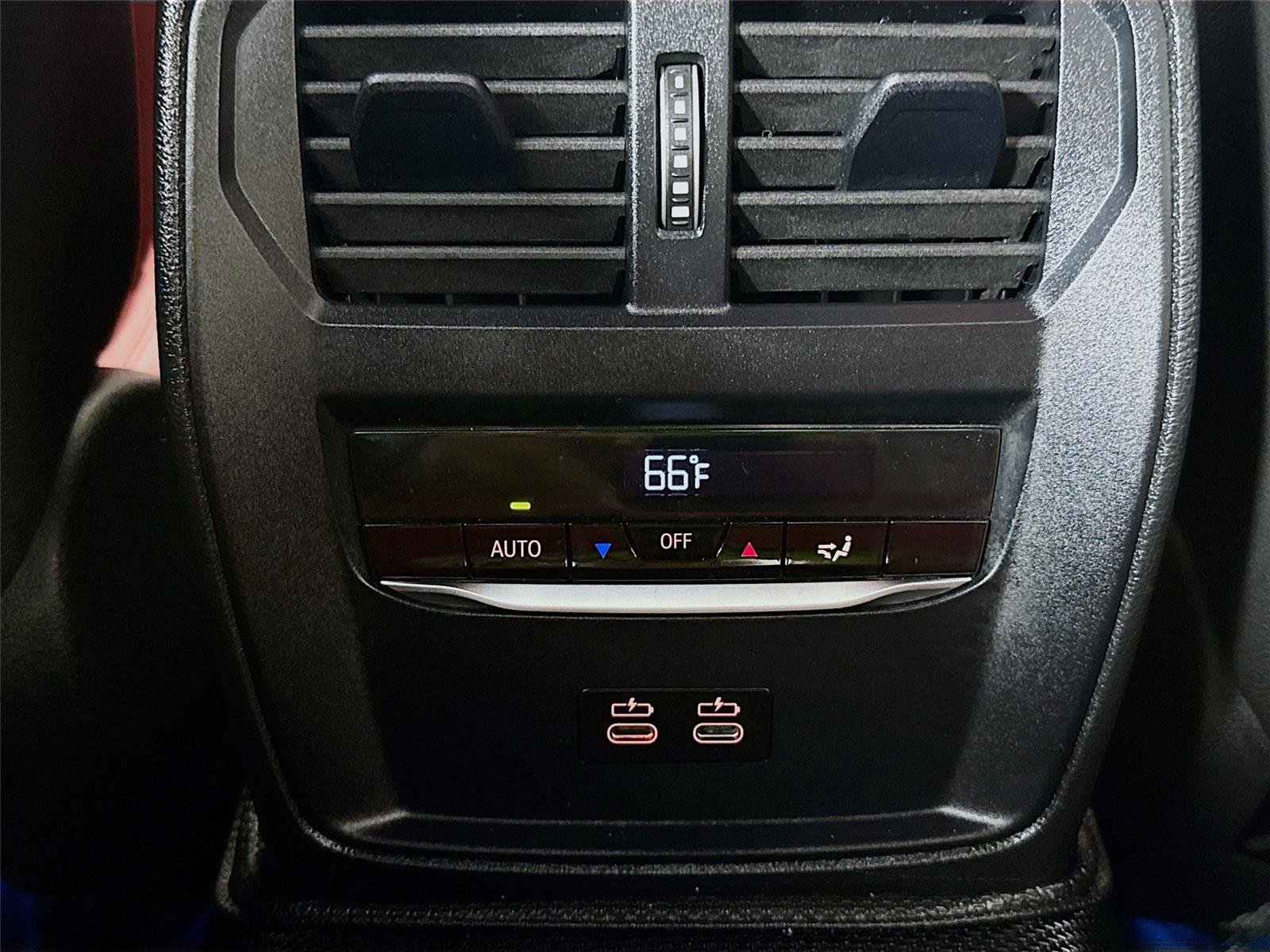 Used 2024 BMW M3 Competition w/ Executive Package image 17