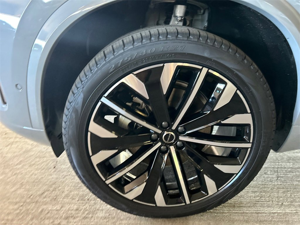New 2026 Volvo XC90 B6 Ultra image 8