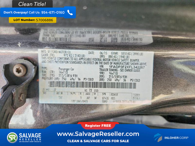 Used 2015 Ford Focus SE FWD image 16